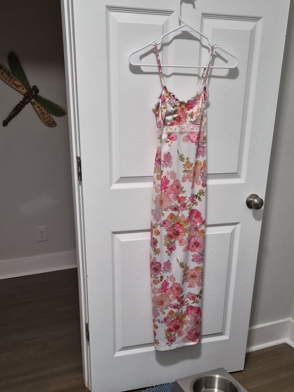 Source Unknown Pink Floral Satin Maxi Dress